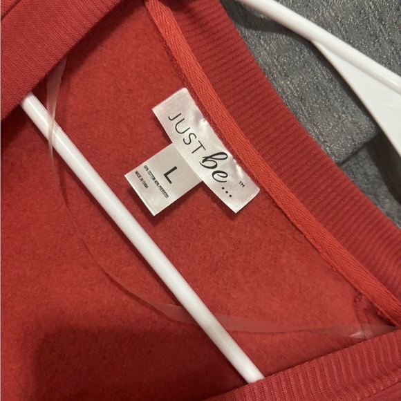 Just Be Crewneck Sweatshirt - Picture 3 of 4